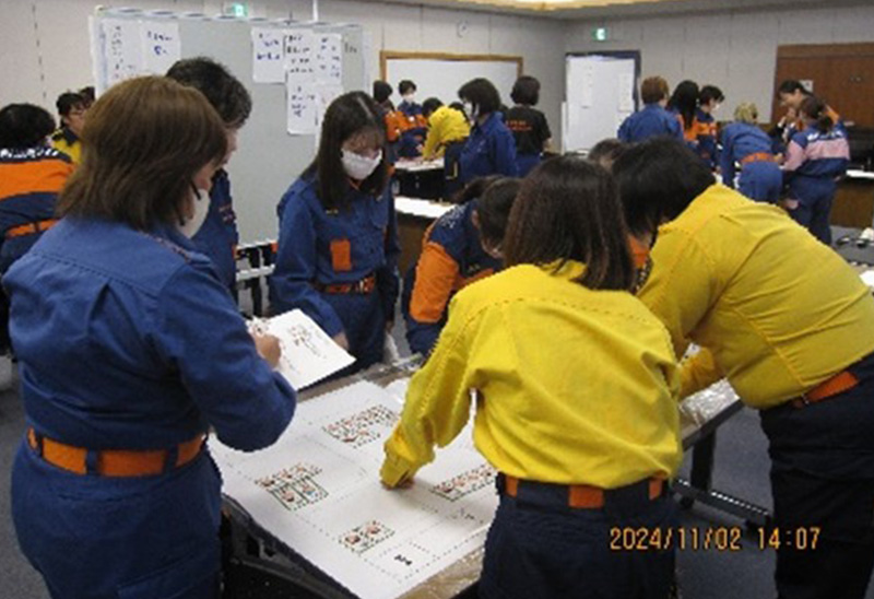 令和6年度女性消防団員研修会の様子