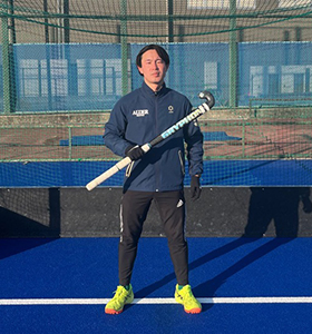 平澤団員のホッケー姿